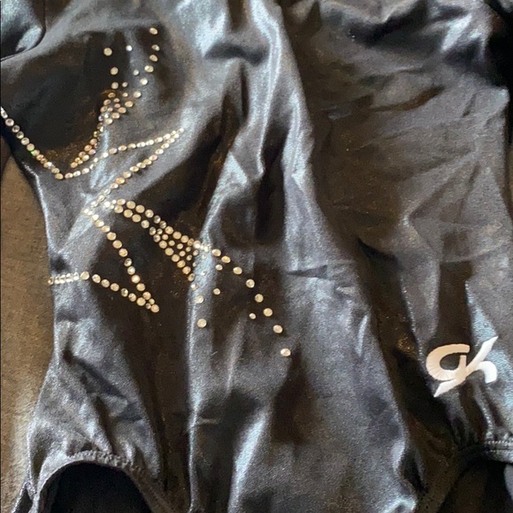 Beautiful gymnastics leotard with scrunchie - Picture 2 of 4